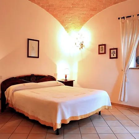 Podere Torricella Piano Terra Alloggio per agriturismo *